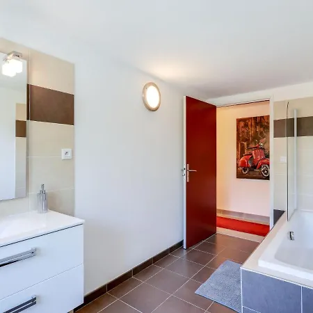 Les Toscanes By Interhome Semesterbostad Roquebrune-sur Argens